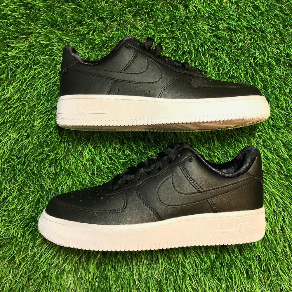 Nike Air Force 1 “White Black”